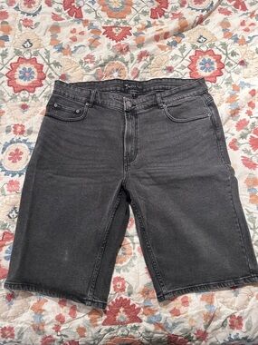 American Tall Men's Black Denim Shorts